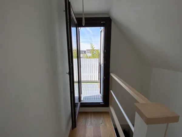 ルーフバルコニー出入口（Aタイプ）