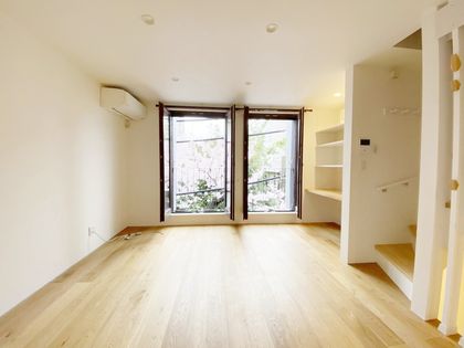 品川区荏原5丁目 賃貸併用住宅 リビング