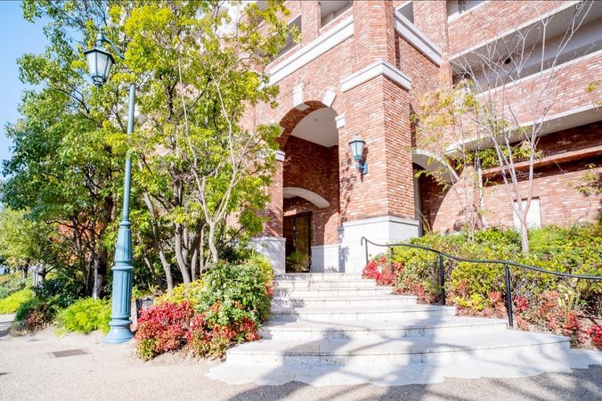 リバーガーデン福島木漏れ日の丘 CDEF棟 エントランス エントランス