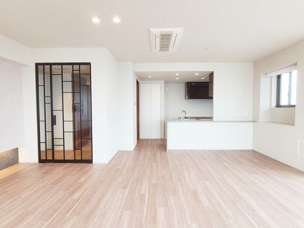 ザ・パークハウス中之島タワー リビング ザ・パークハウス中之島タワー リビング