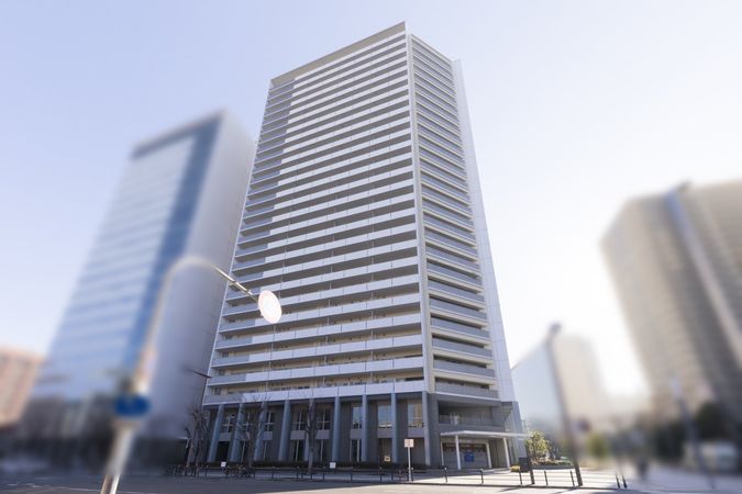 ローレルコート難波 外観