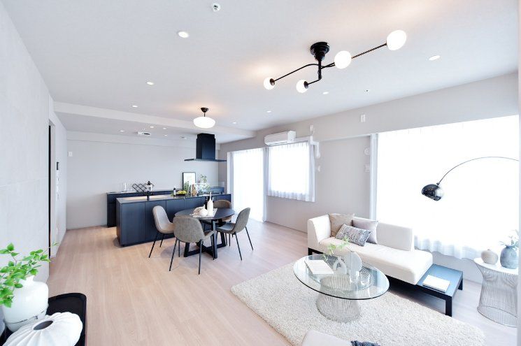 ローレルタワー梅田 リビング リビング