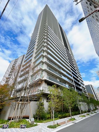 プレミストタワー靭本町 外観