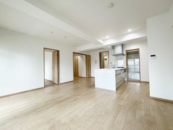 トーカンマンション東梅田 リビング