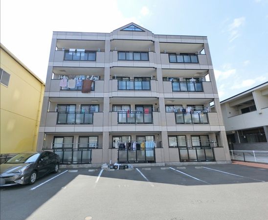 横浜市栄区飯島町マンション【エステート66】 外観