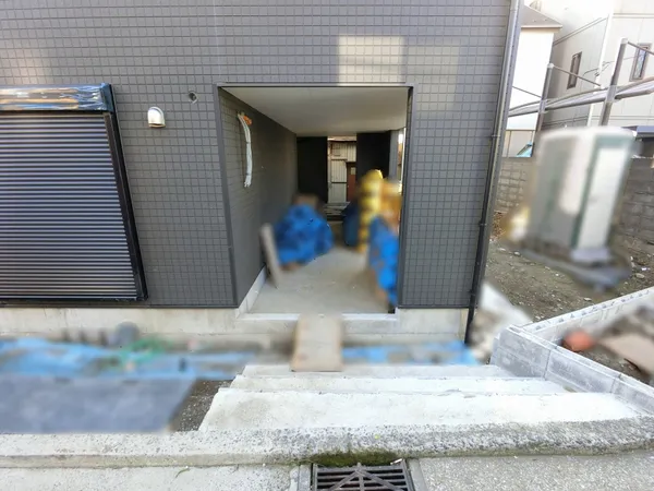 エントランス（２０２５年１２月撮影）