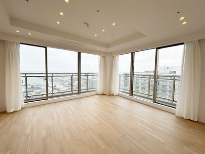 W Comfort Towers EAST 洋室