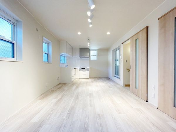 三宿2丁目 戸建 リビング