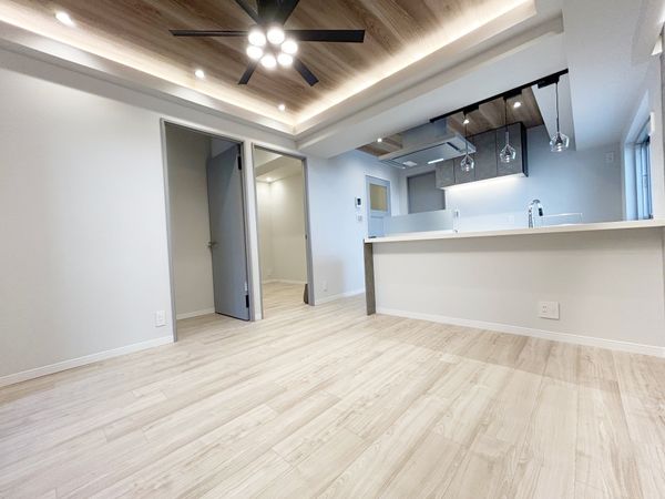 湯島ビル リビング 湯島ビル リビング