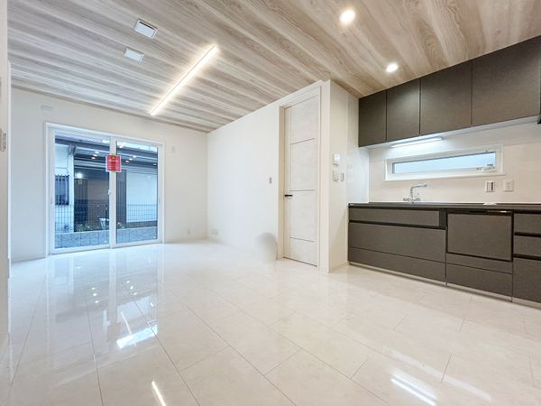 武蔵野市吉祥寺南町4丁目 戸建 リビング リビング