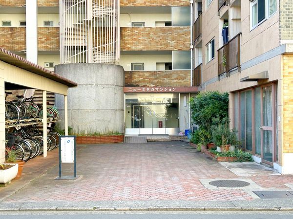 ニューミタカマンション エントランス