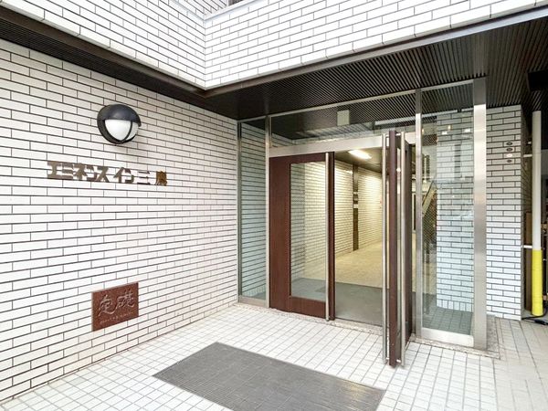エミネンスイン三鷹 エントランス