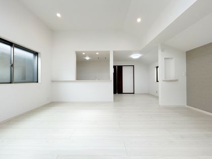 国分寺市西町1丁目 2号棟 リビング