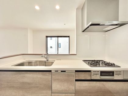 小平市鈴木町1丁目 新築戸建B号棟 キッチン キッチン