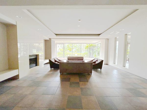 ガーデンホーム西国分寺 エントランス エントランス