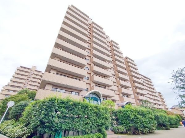 パークシティ本牧 B棟 外観