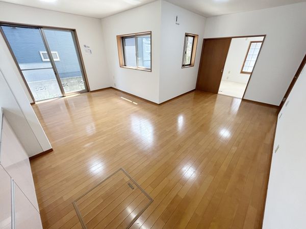 さいたま市北区日進町1丁目 リビング