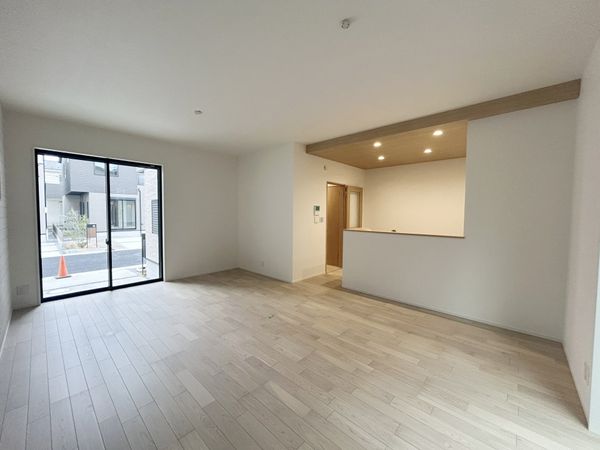 さいたま市西区大字西遊馬 L号棟 リビング