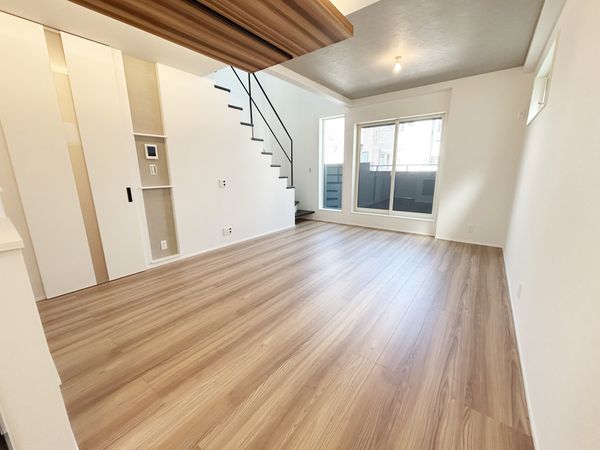 さいたま市大宮区大成町2丁目 3号棟 リビング